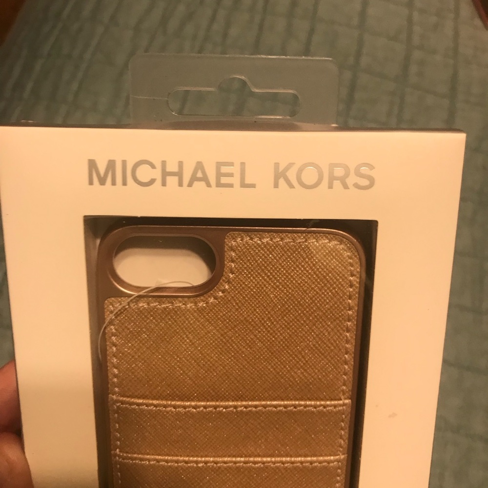 Michael Kors iPhone 7 phone case (ROSE GOLD)